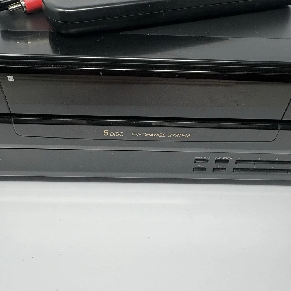 Sony CDP-C345 5 Disc CD Changer Player w/ Remote & RCA Cable Tested